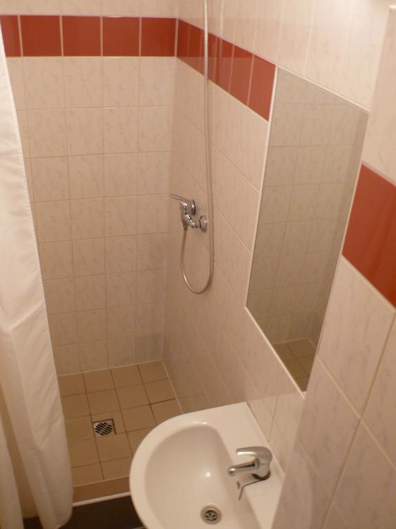Otel Easy Star 2*